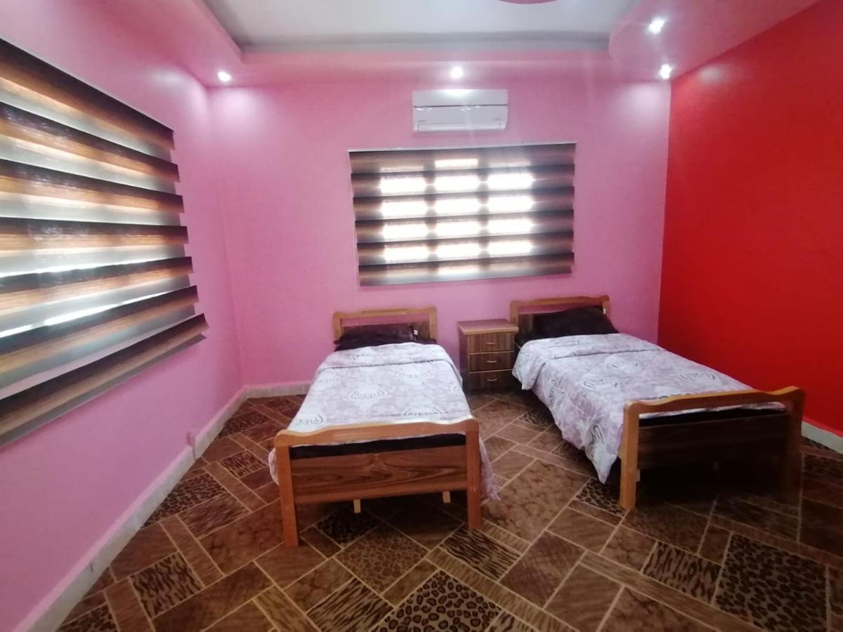 Farmer Stay Hostel 와디무사 외부 사진