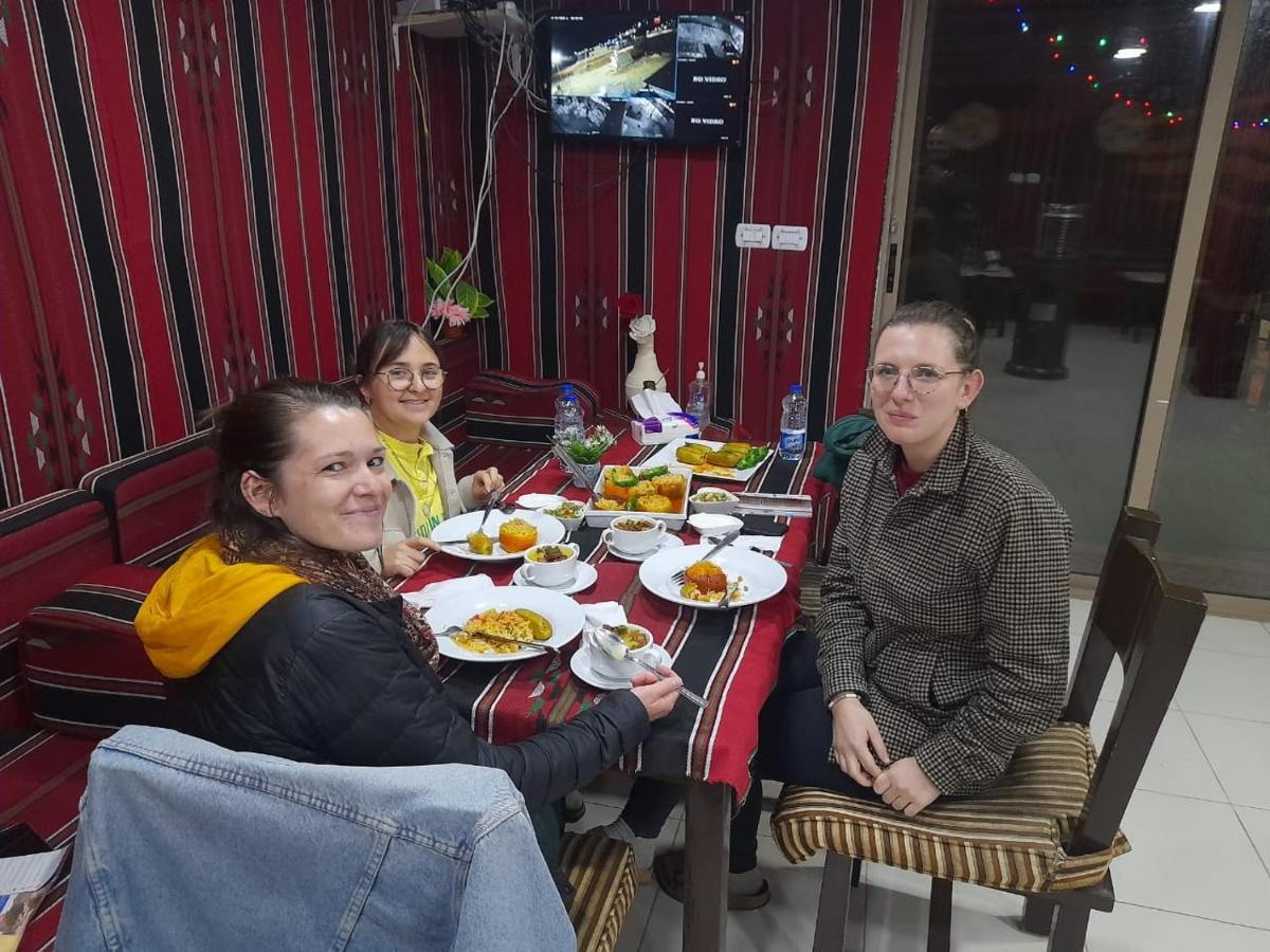 Farmer Stay Hostel 와디무사 외부 사진